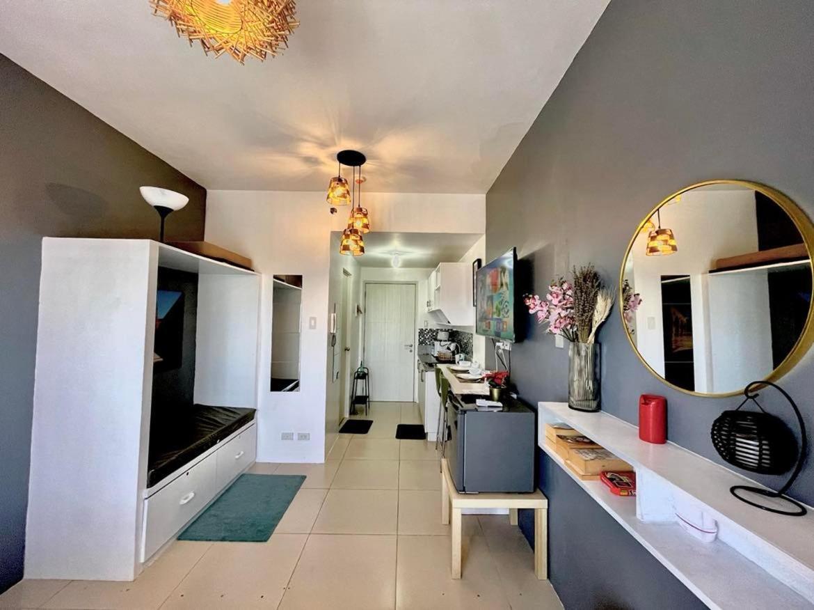 Cool Suites At Wind Residences Tagaytay Staycation- Im Hana 1 Tagaytay City Esterno foto