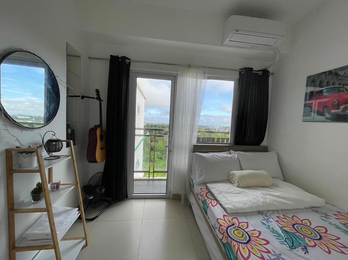 Cool Suites At Wind Residences Tagaytay Staycation- Im Hana 1 Tagaytay City Esterno foto